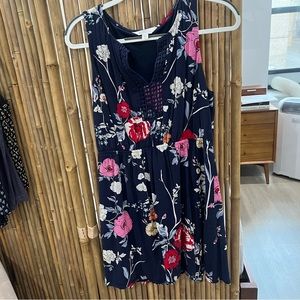 Market & Spruce
Bogota Crochet Trim Dress in Navy